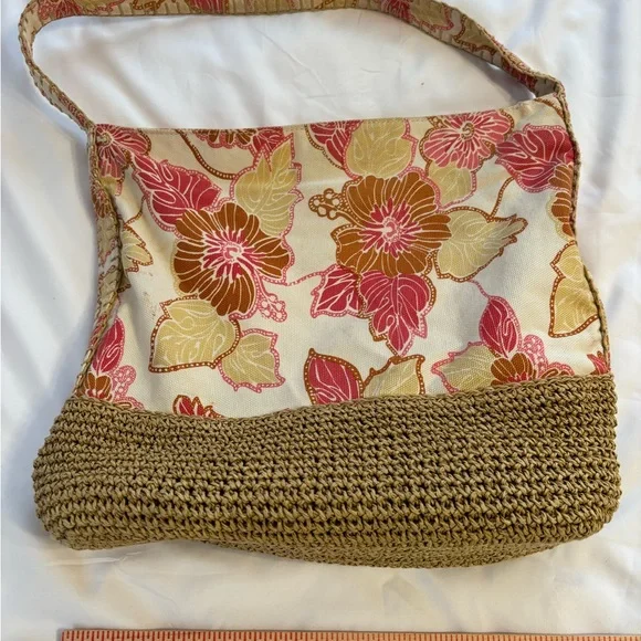 Caribbean Joe Pink and Tan Floral Shoulder Bag - Picture 7 of 7